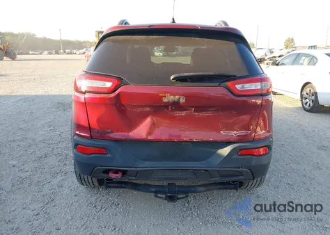 2015 Jeep Cherokee Trailhawk из США, поврежденный, VIN 1C4PJMBS6FW521201